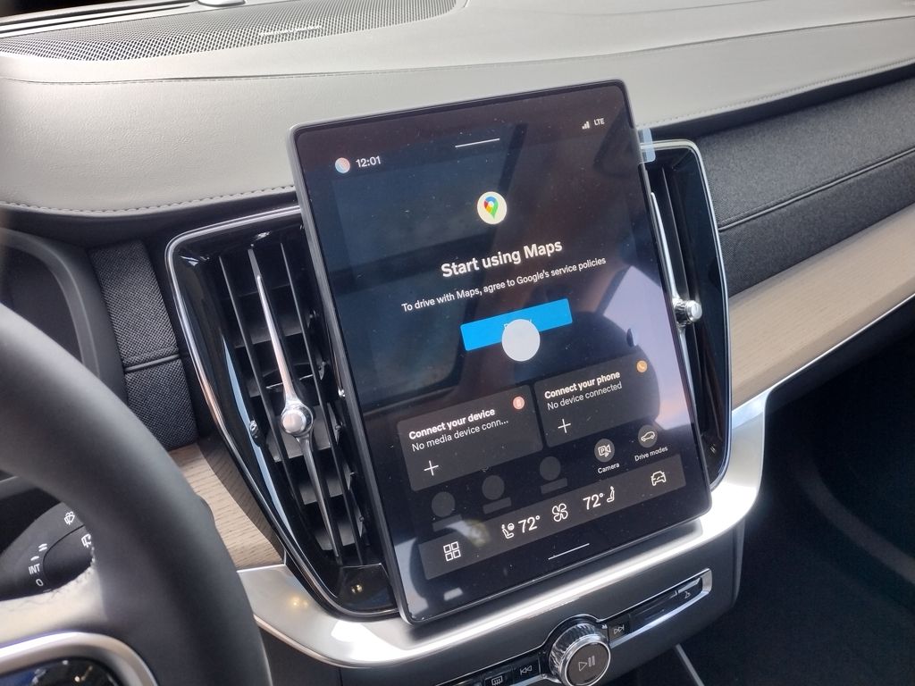 2026 VOLVO XC90 - Image 16