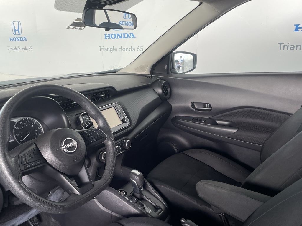 2024 Nissan Kicks S photo 8
