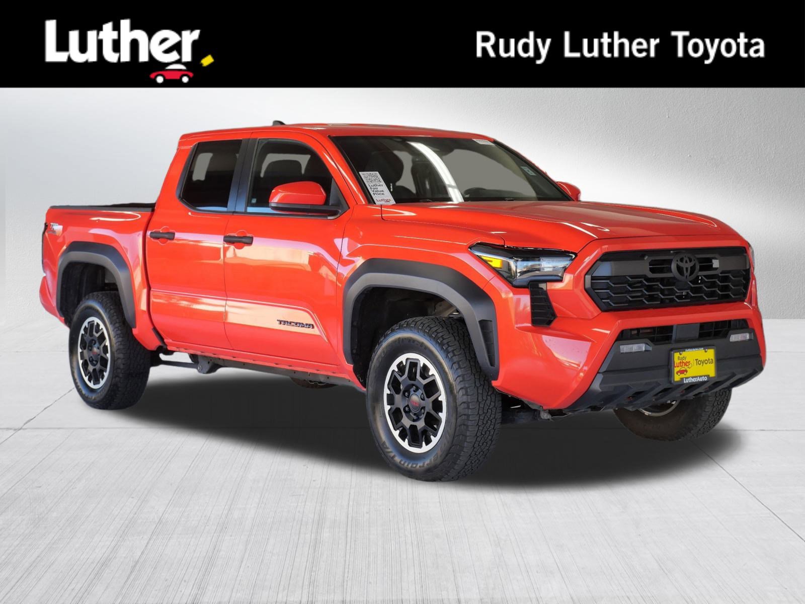 2024 Toyota Tacoma TRD Off Road's photo