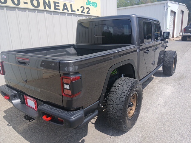 2020 Jeep Gladiator Rubicon photo 3