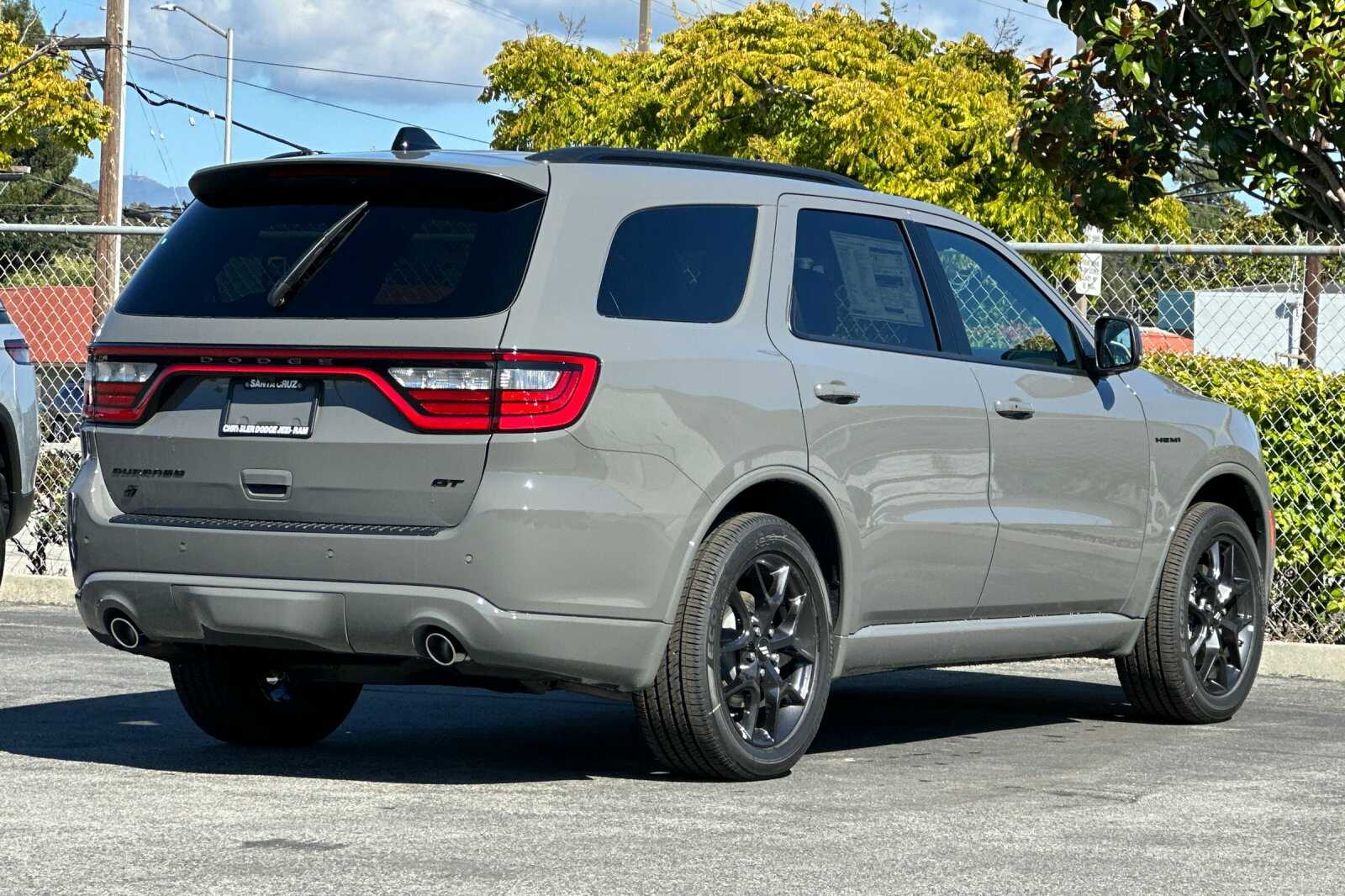2026 Dodge Durango GT Plus photo 4