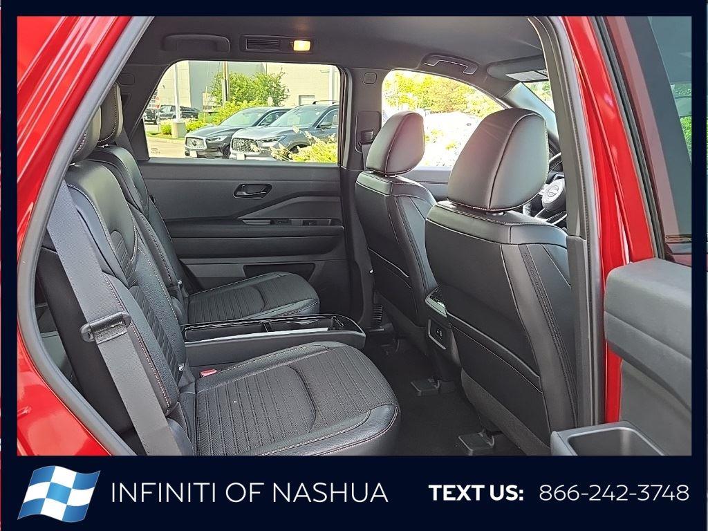 2023 Nissan Pathfinder Rock Creek photo 14