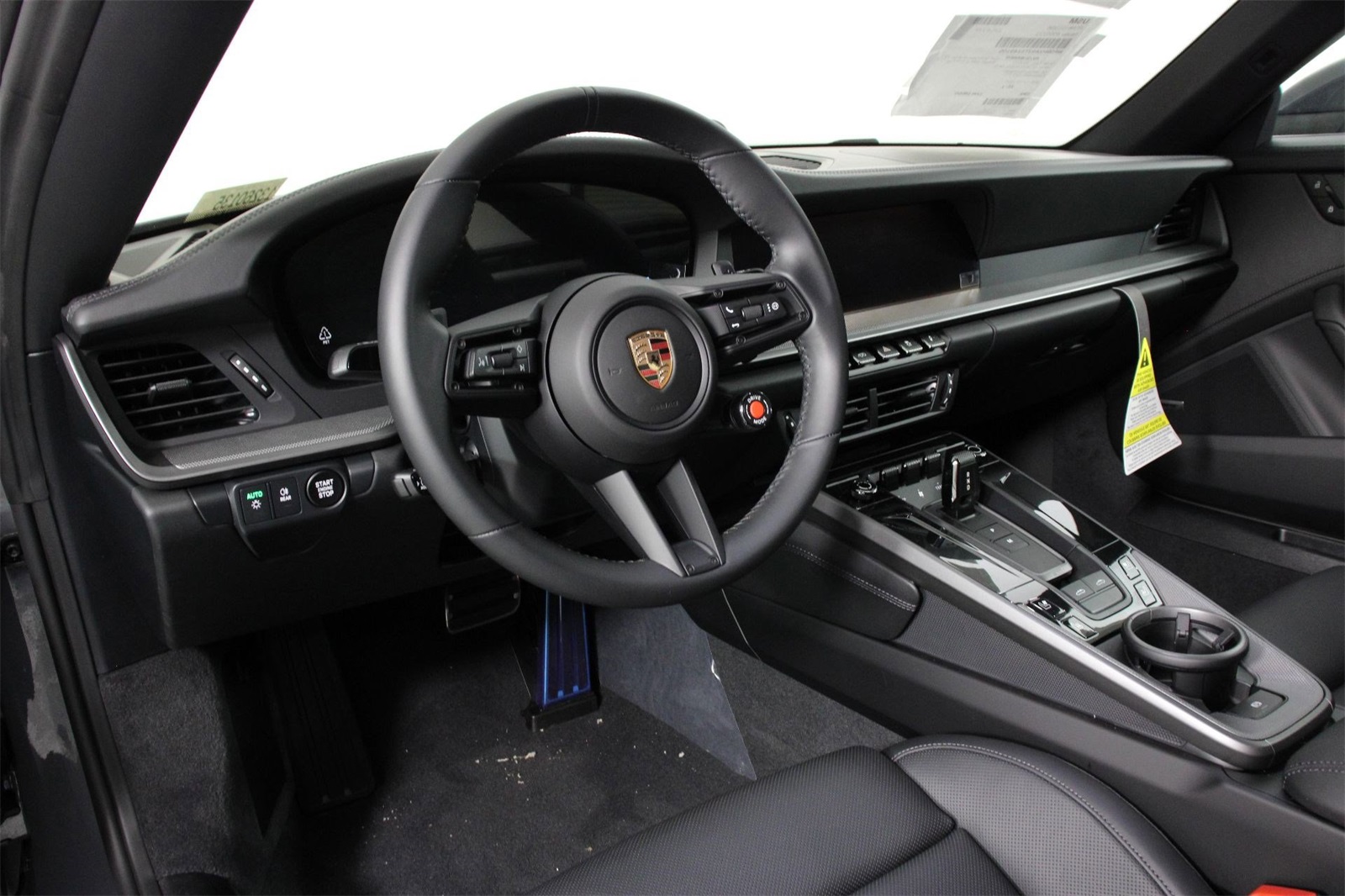 2026 Porsche 911 Targa 4S photo 4