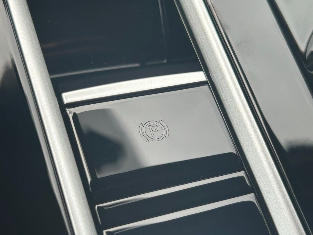 2026 Volkswagen Atlas SE Technology photo 49