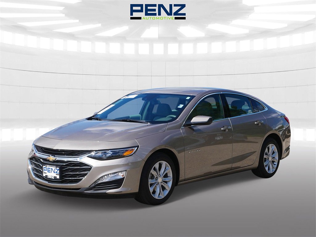2025 Chevrolet Malibu 1LT photo 3