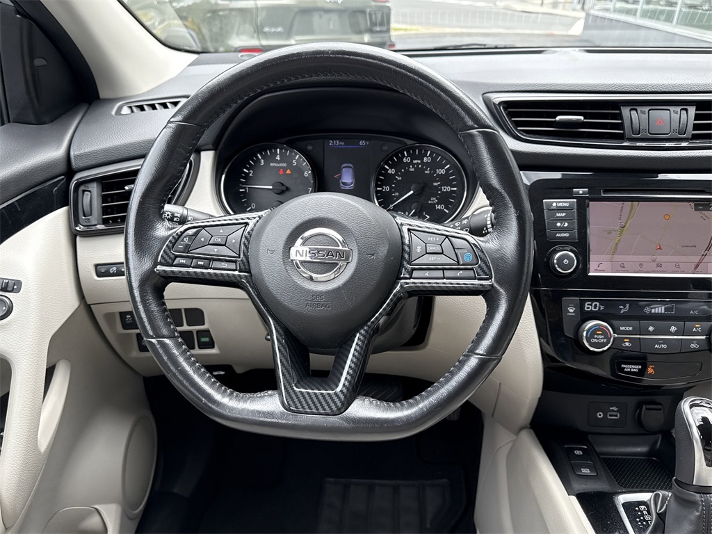 2019 Nissan Rogue Sport SV photo 18