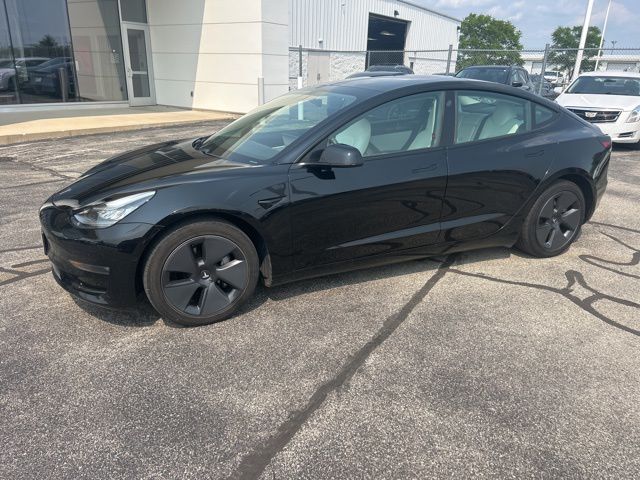 Used 2021 Tesla Model 3 Base with VIN 5YJ3E1EB2MF858463 for sale in Bloomington, IL