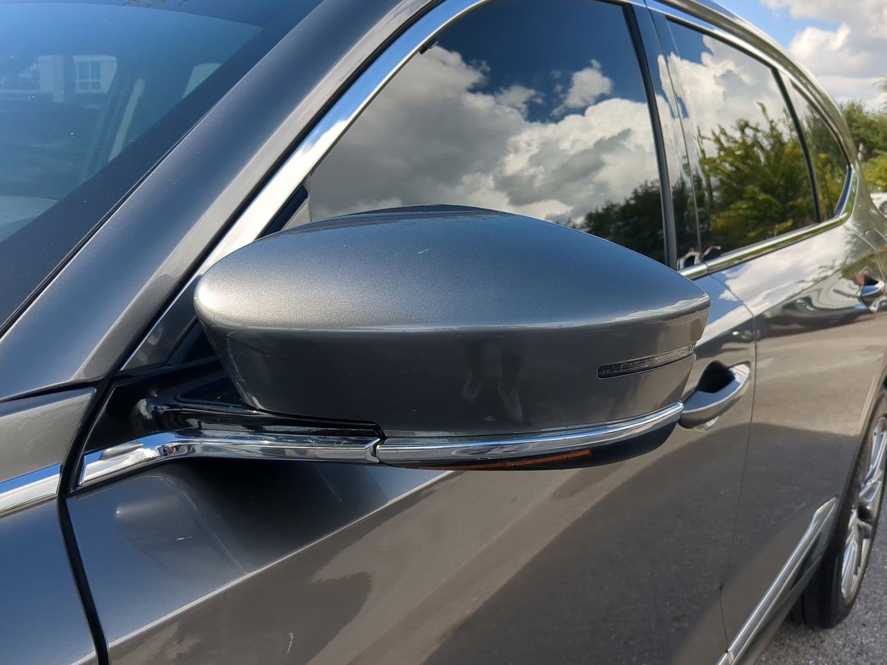 2023 Acura MDX Advance SH-AWD photo 12