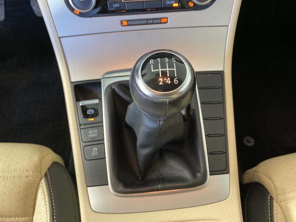 2012 Volkswagen CC Sport photo 17