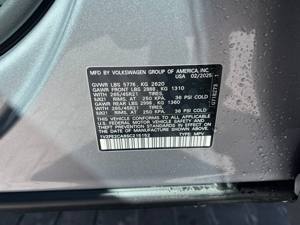 2025 Volkswagen Atlas Cross Sport SEL Premium R-Line photo 27