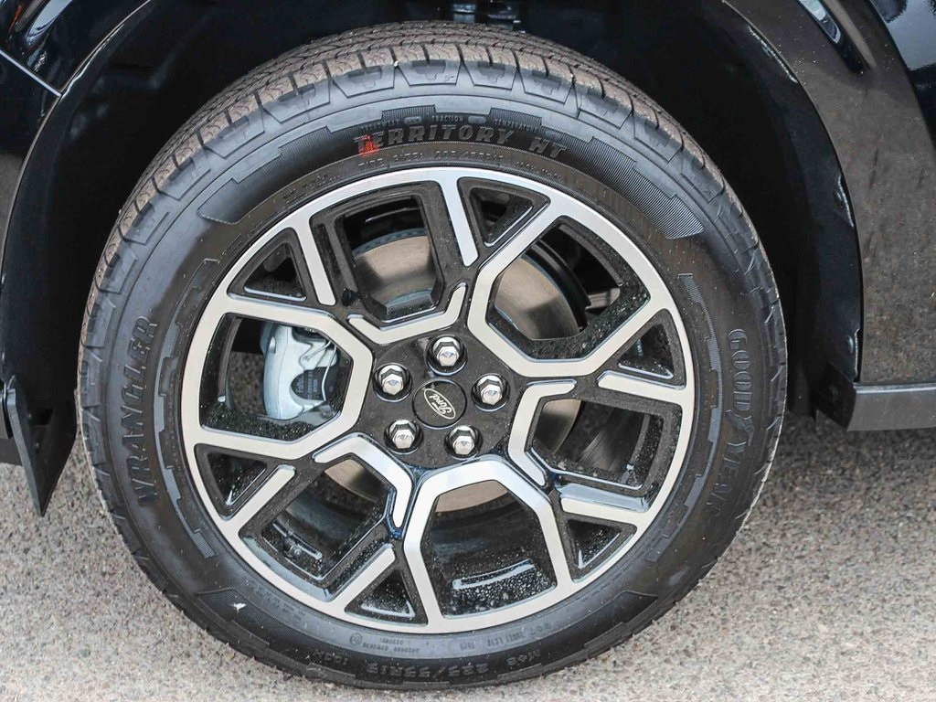 2025 Ford Maverick Lariat photo 5
