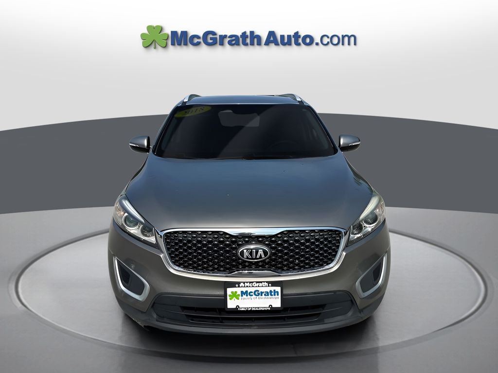 Used 2018 Kia Sorento LX with VIN 5XYPG4A52JG387433 for sale in Marion, IA