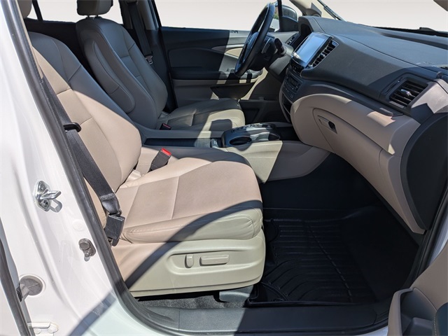2023 Honda Ridgeline RTL photo 26