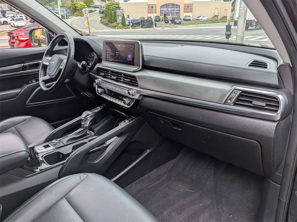 2022 Kia Telluride S photo 30