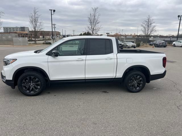 2025 Honda Ridgeline Sport photo 2