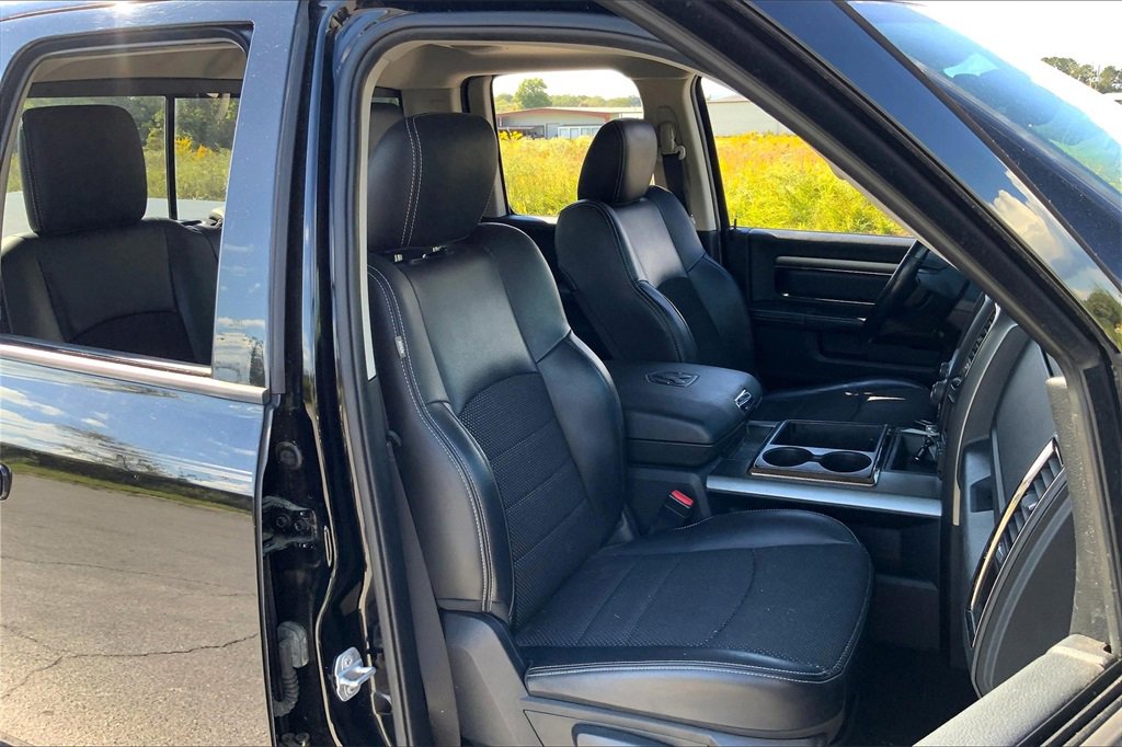 2015 Ram 1500 Sport photo 7