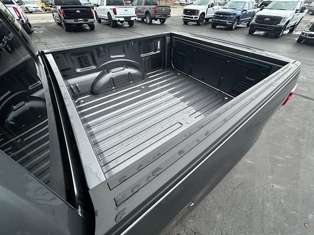 2025 Ford F-150 XLT photo 38