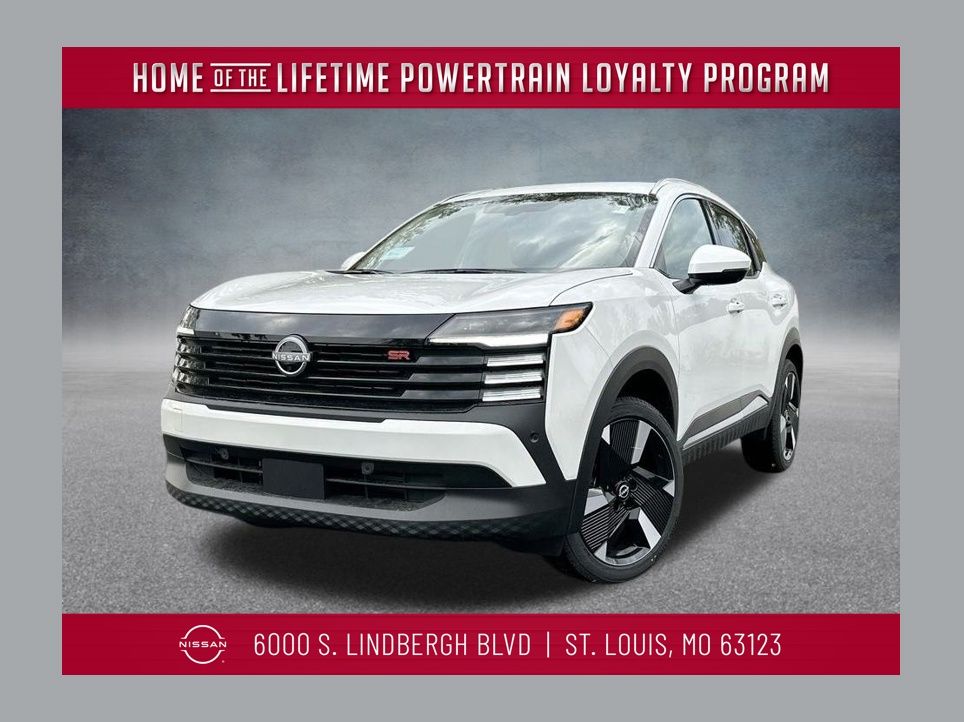 2025 Nissan Kicks SR AWD's photo