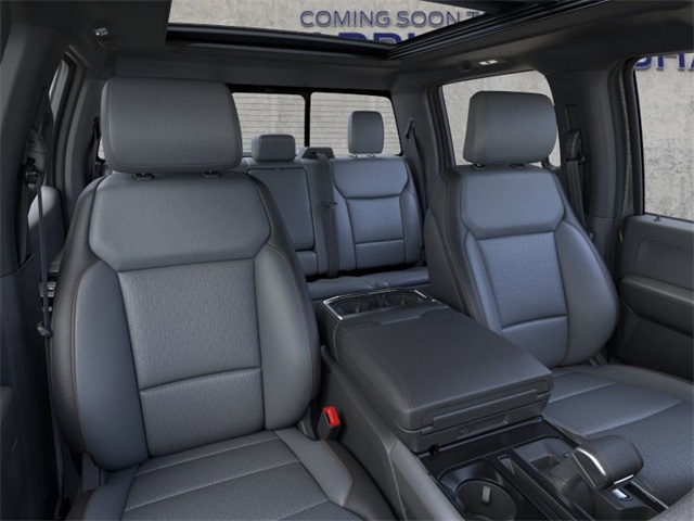 2025 Ford F-150 Lightning Lariat photo 5