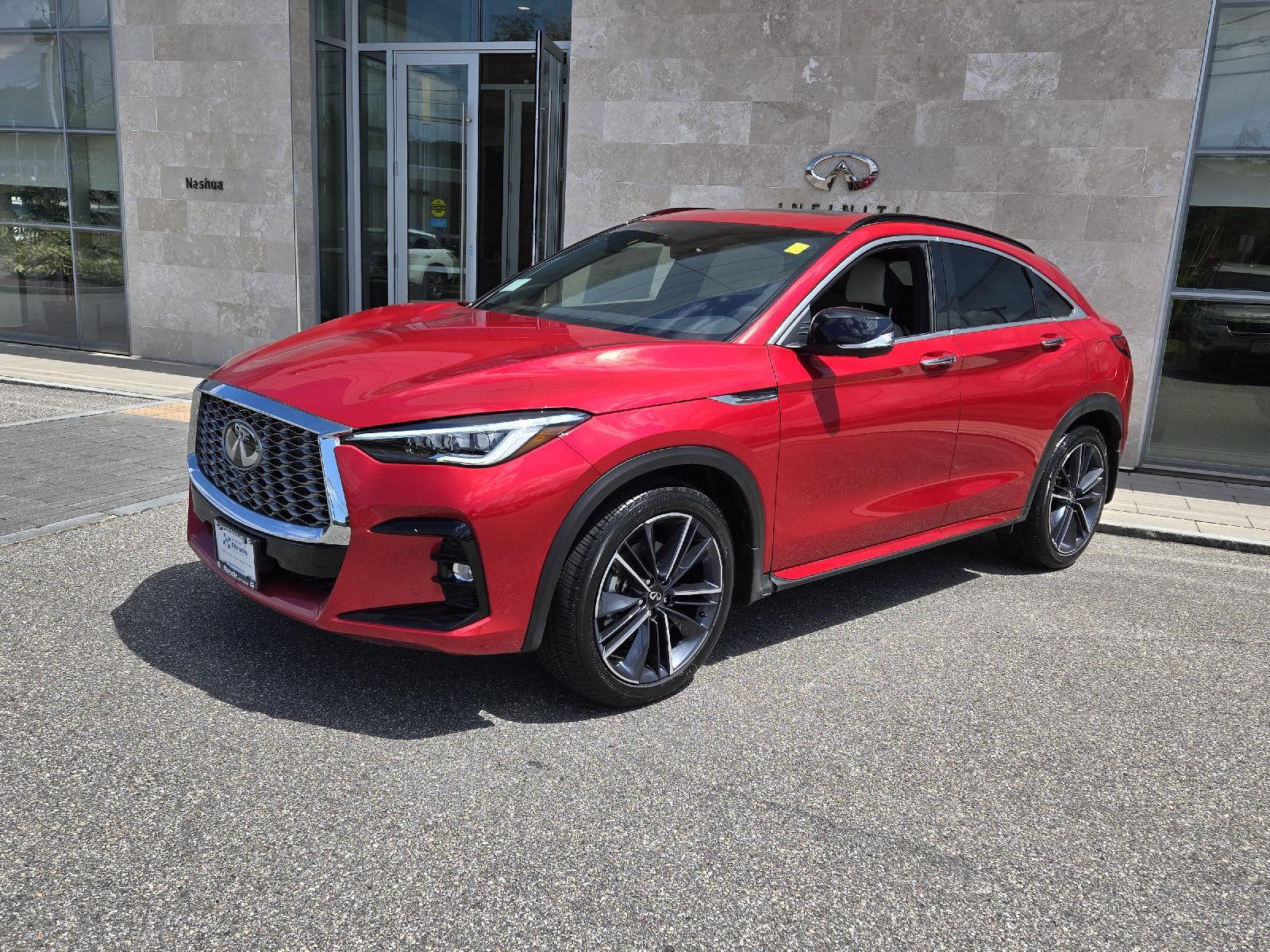 2025 Infiniti QX55 Essential photo 2