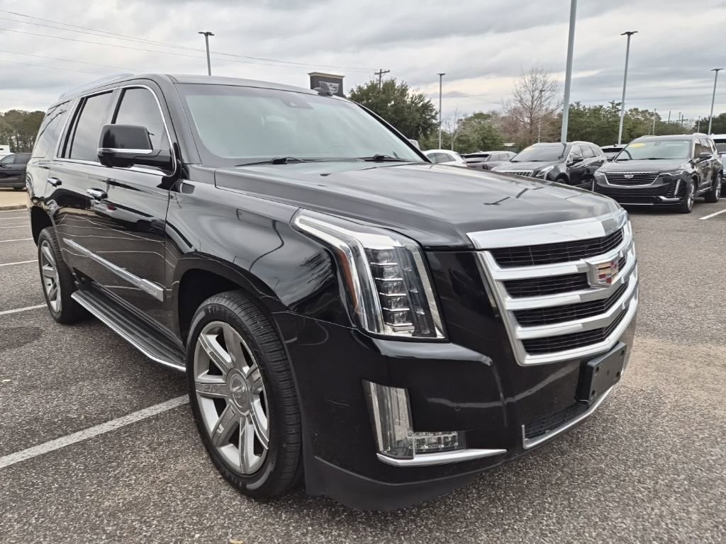 2015 Cadillac Escalade Luxury's photo