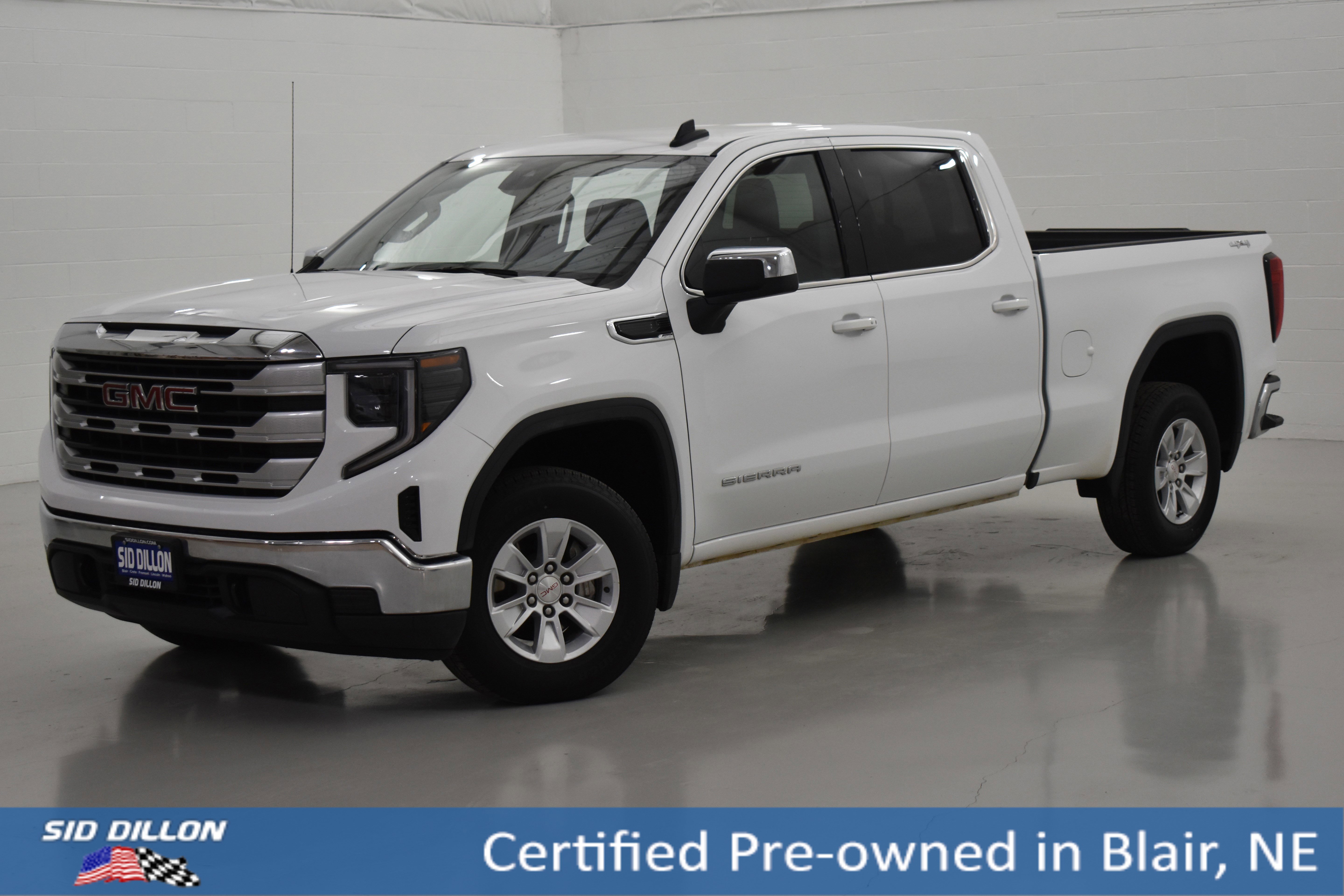 2024 GMC Sierra SLE's photo