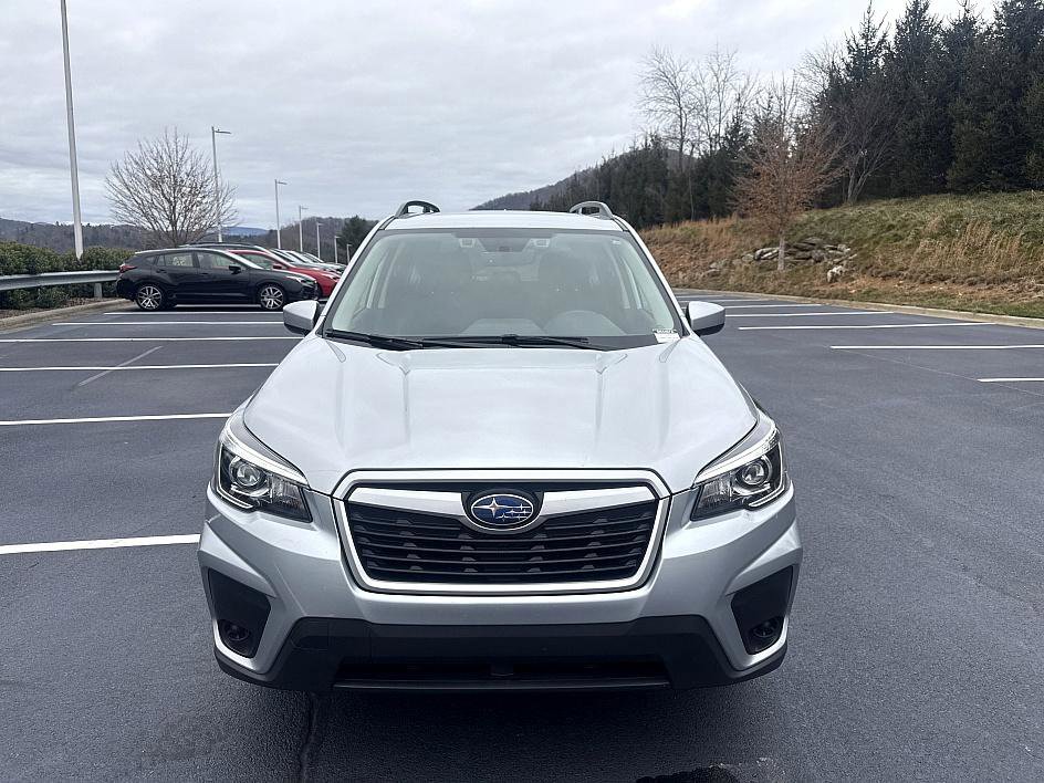 2019 Subaru Forester Premium photo 2