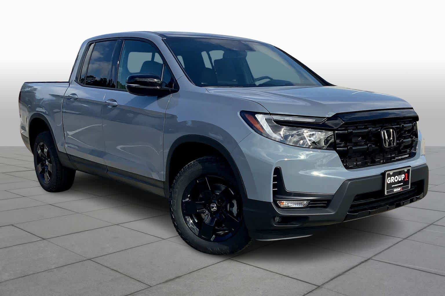 2026 Honda Ridgeline Black Edition photo 2