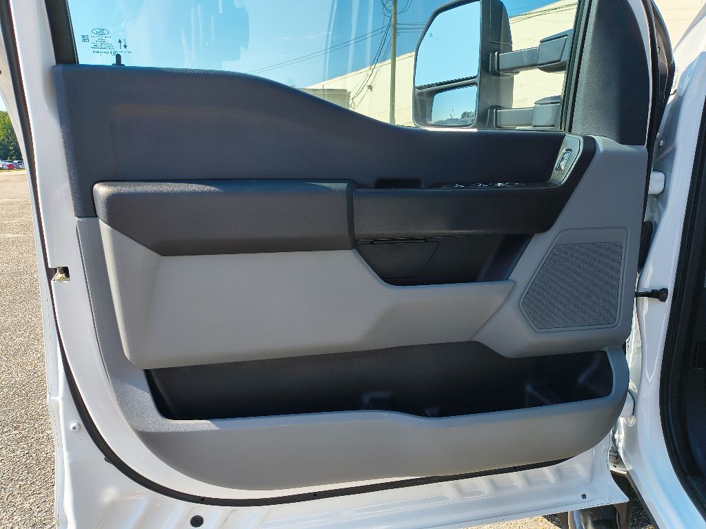 2024 Ford F-450 XL photo 16