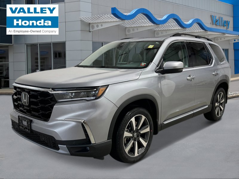 2025 Honda Pilot Touring's photo