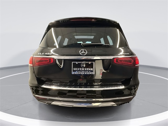 2022 Mercedes Benz GLS 450 4MATIC photo 2