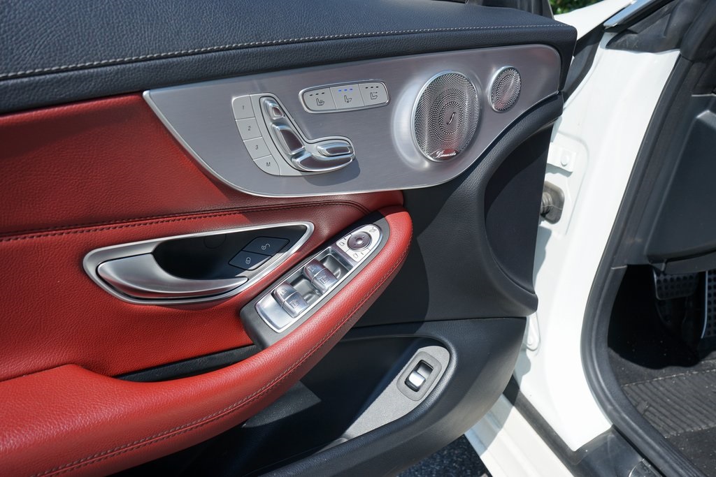2020 Mercedes Benz C 43 AMG photo 34