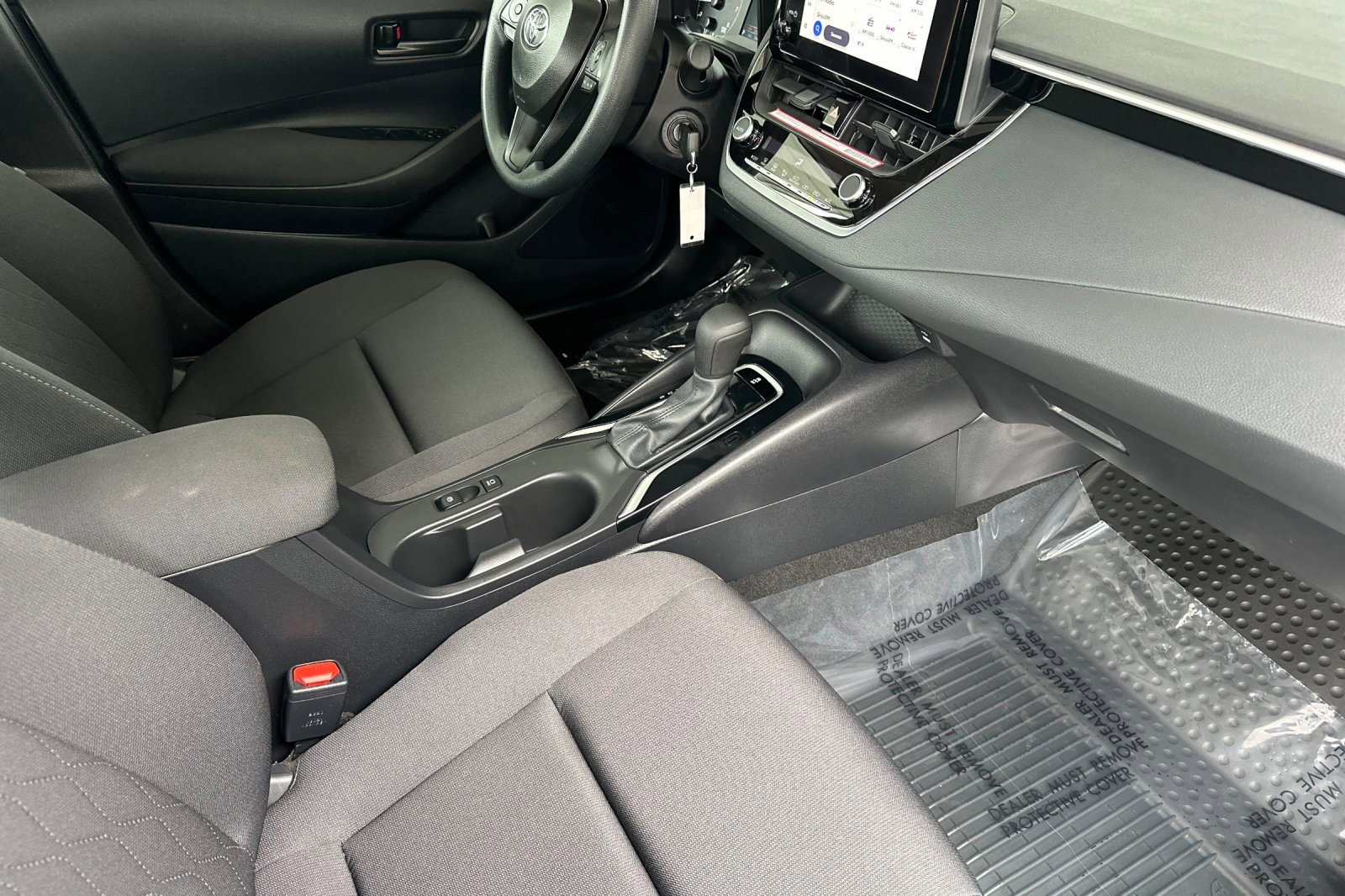 2024 Toyota Corolla LE photo 18