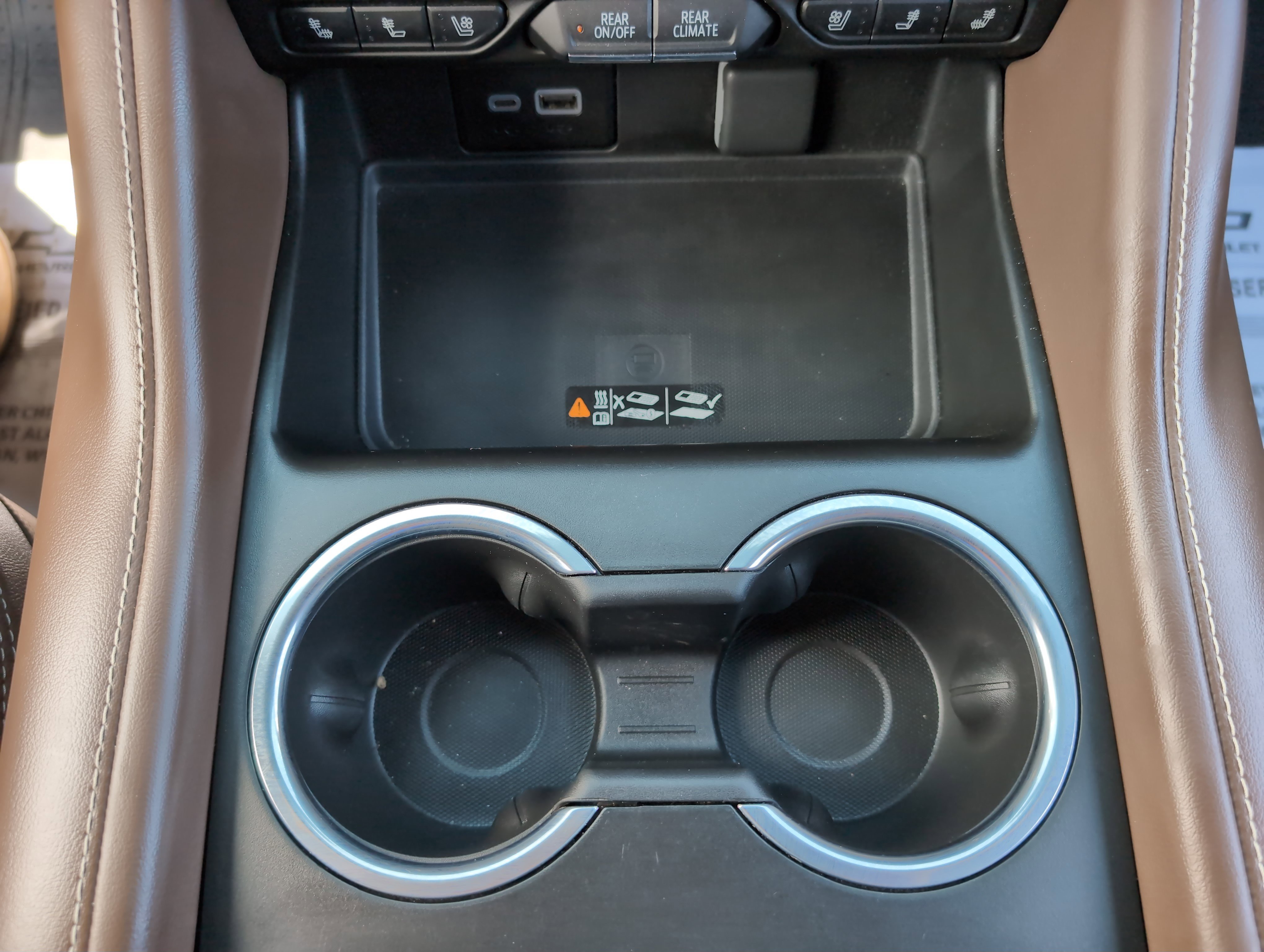 2024 Chevrolet Tahoe High Country photo 11