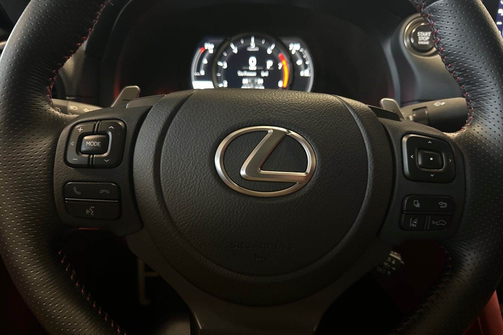 2023 Lexus IS 350 F SPORT photo 18