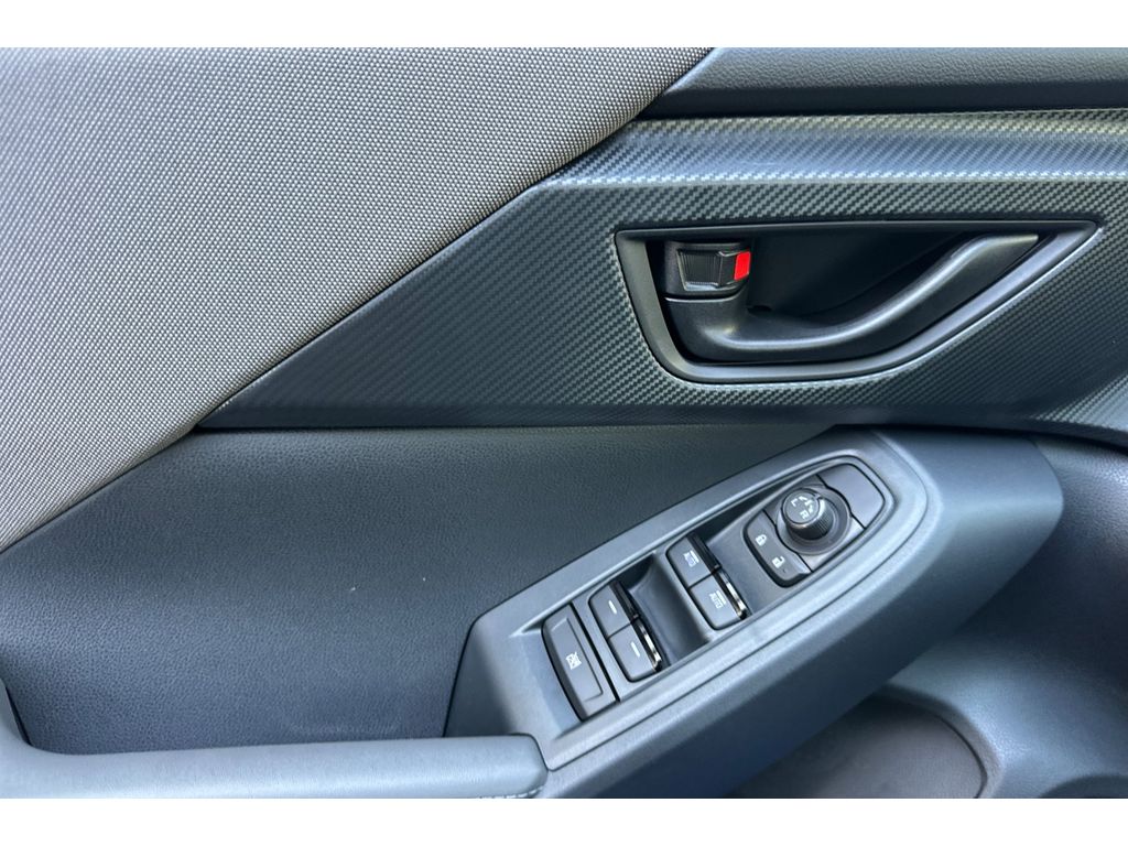 2025 Subaru Crosstrek Premium photo 10