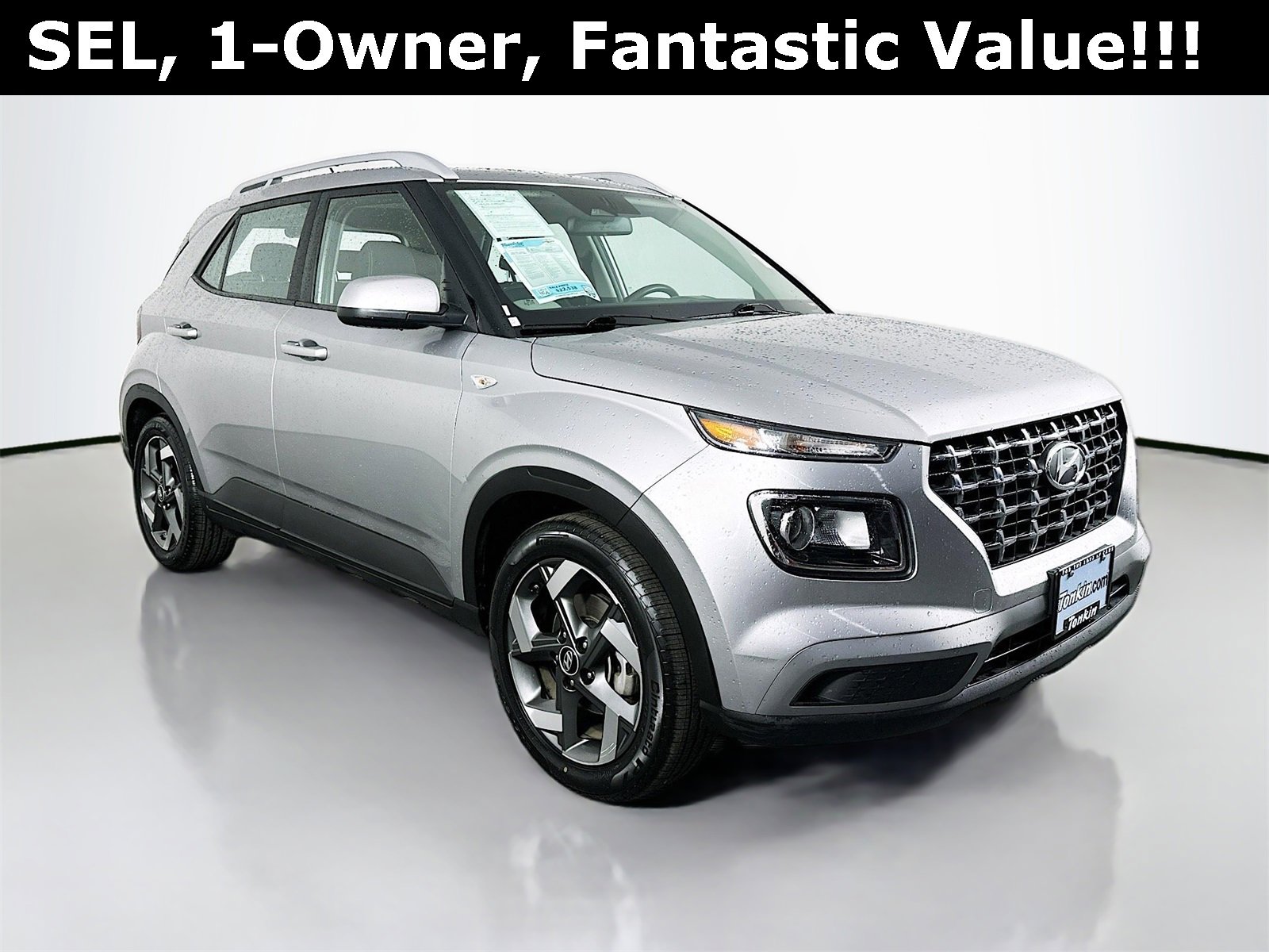 2023 Hyundai Venue SEL's photo