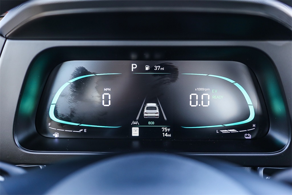 2025 Hyundai Elantra Hybrid Blue photo 24