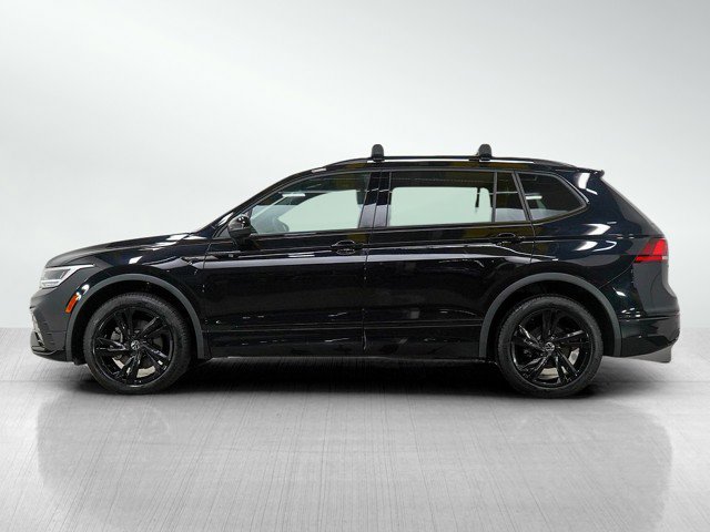 Used 2023 Volkswagen Tiguan SE R-LINE BLACK with VIN 3VV8B7AX5PM004118 for sale in Wayzata, Minnesota