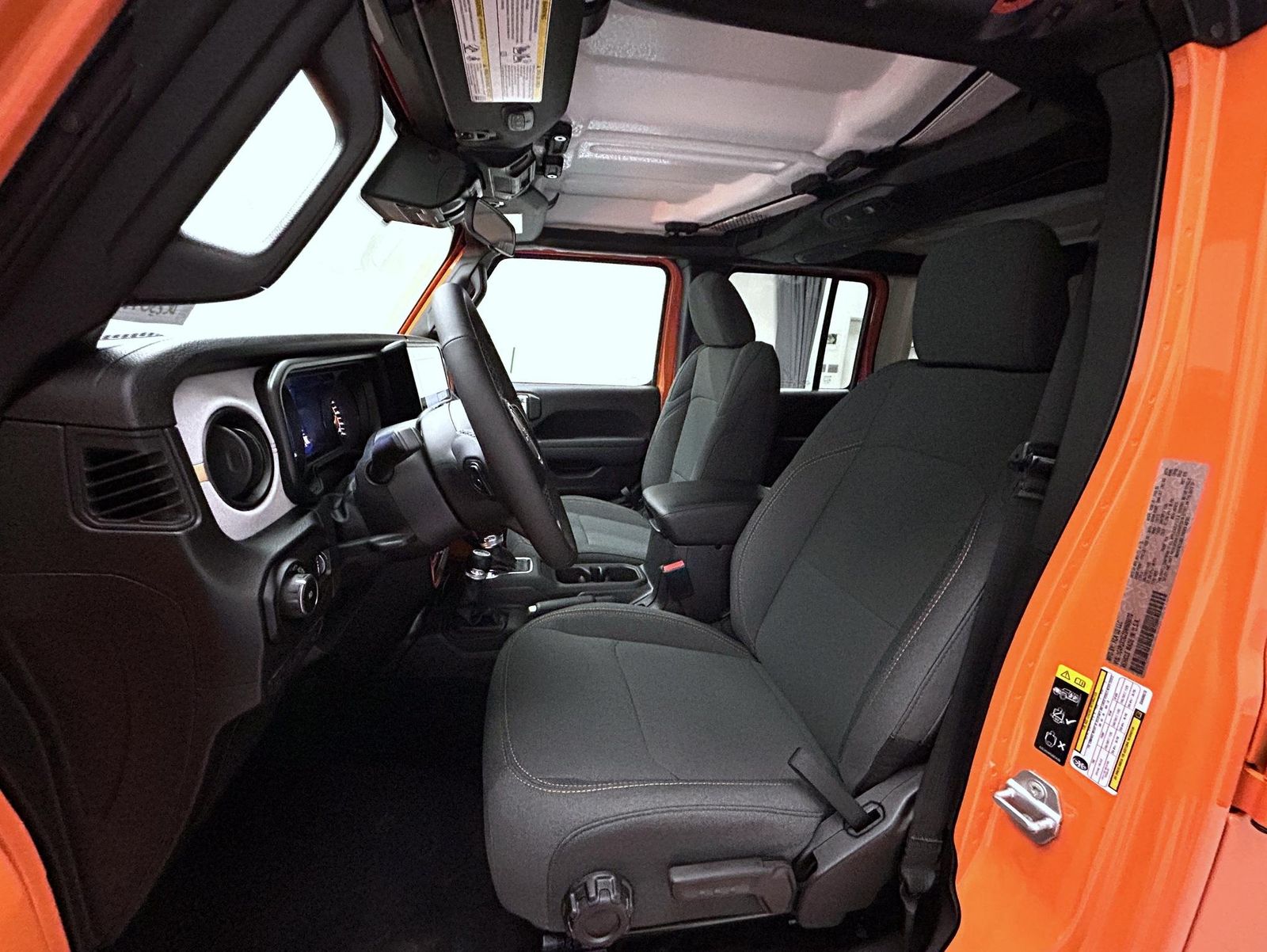2025 Jeep Wrangler Sport S photo 9