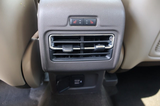 2022 Lincoln Corsair Standard photo 27