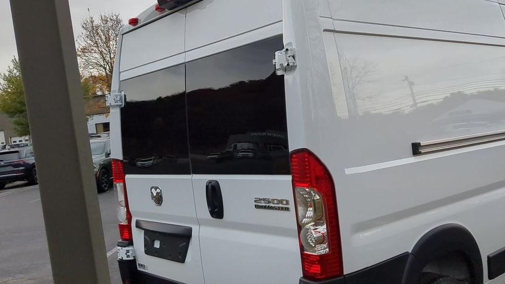 2026 Ram ProMaster 2500 photo 3