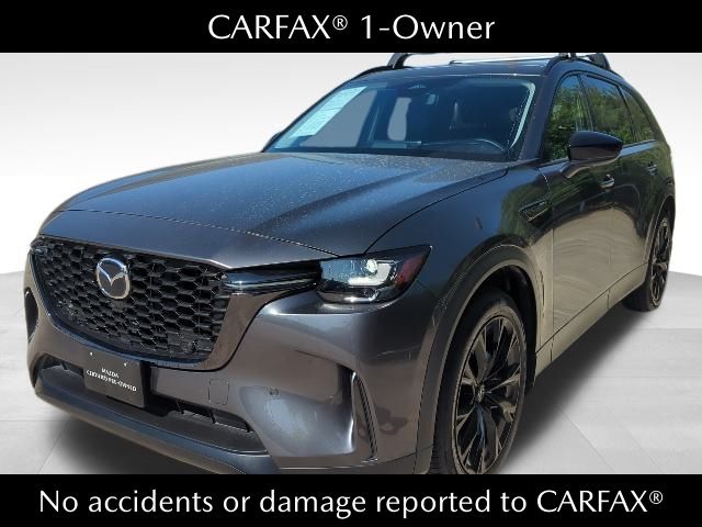 2025 Mazda CX-90 Premium photo 2