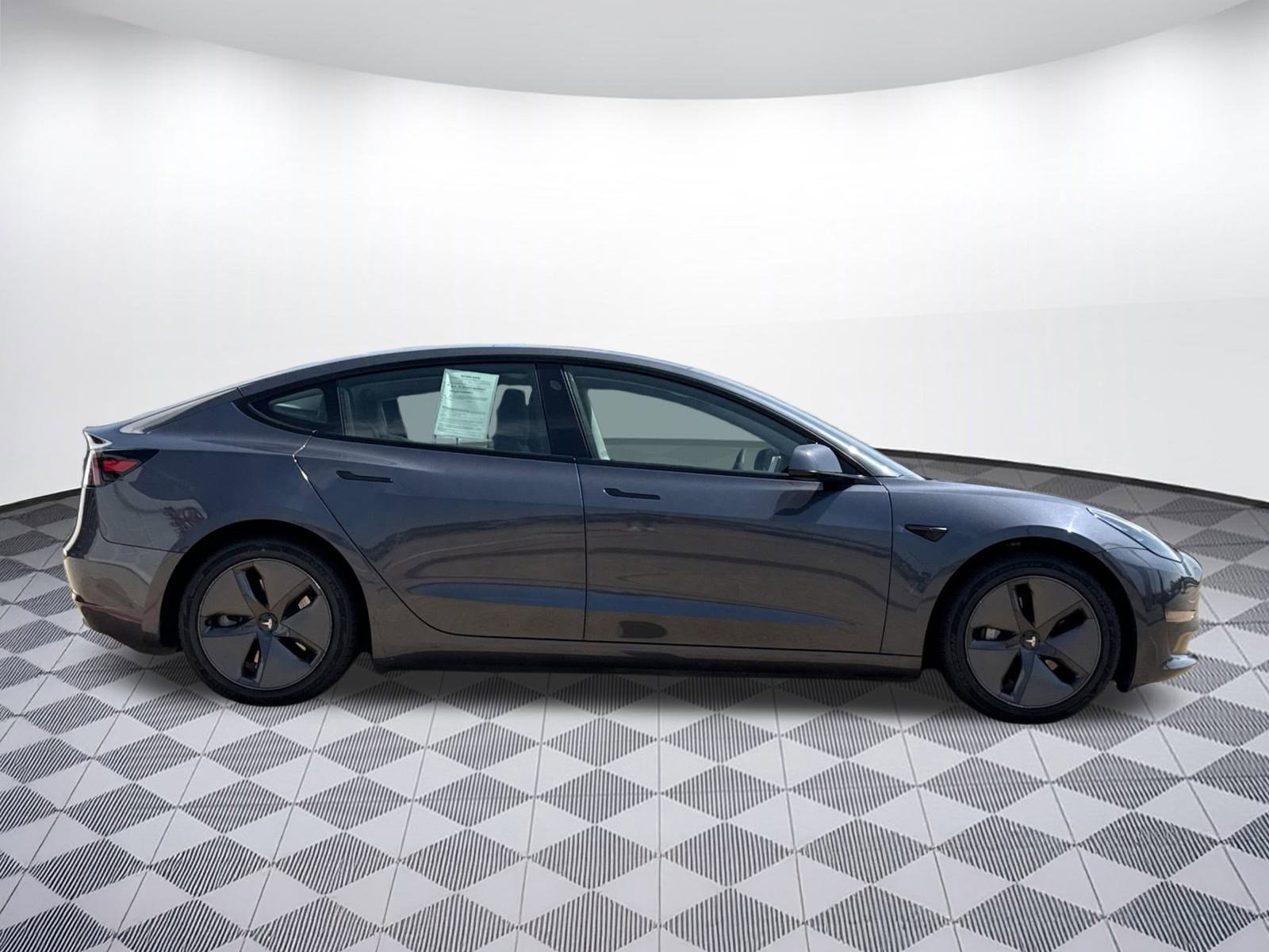 2023 Tesla Model 3 photo 8