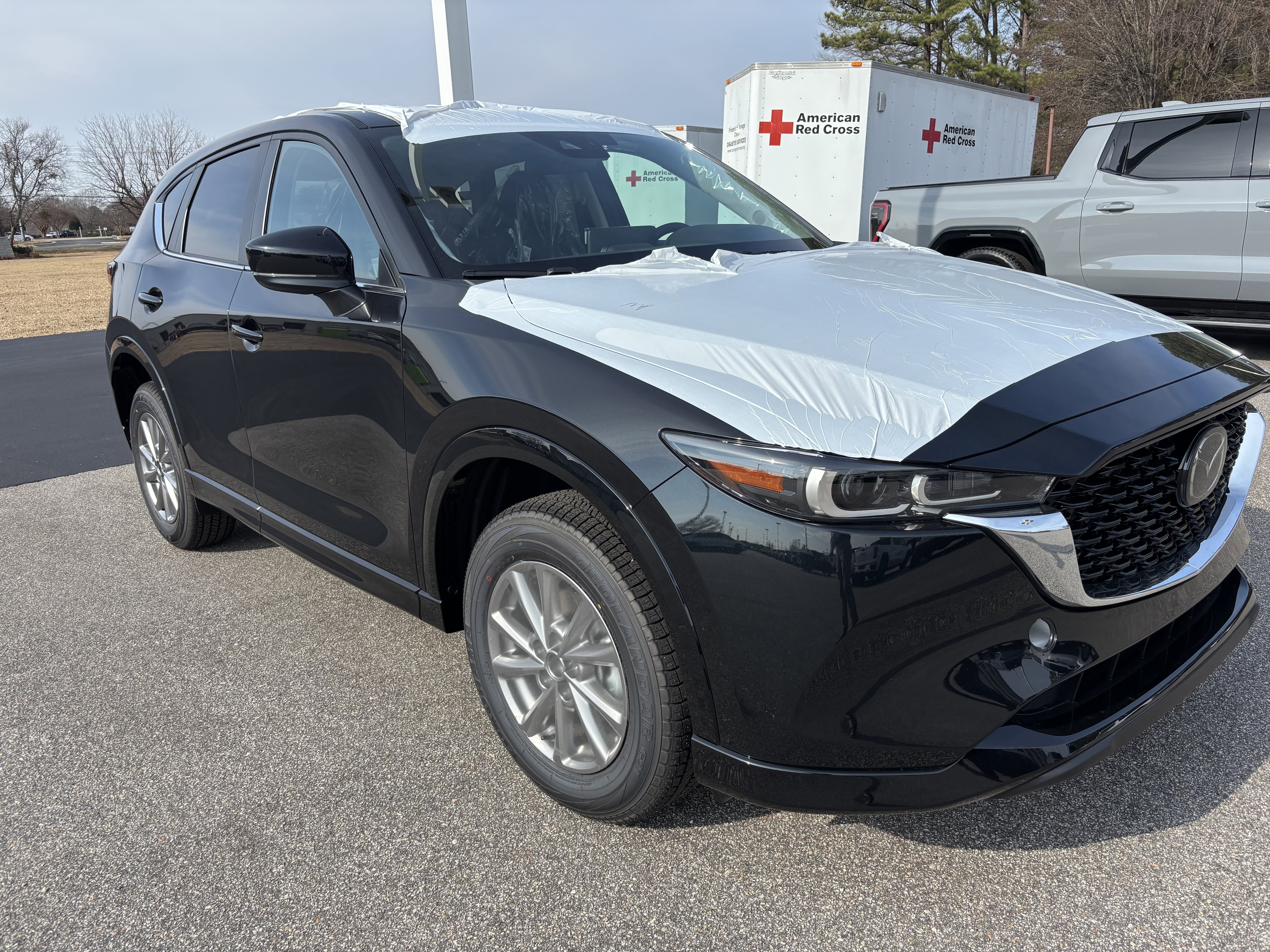 2025 Mazda CX-5 Base's photo