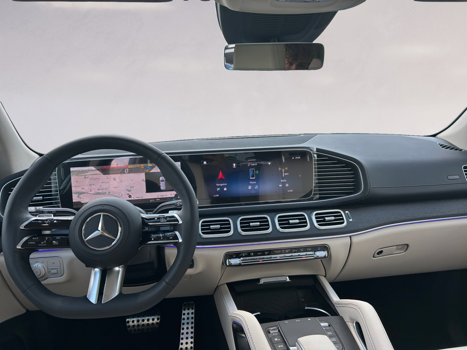 2025 Mercedes Benz GLS 450 4MATIC photo 10