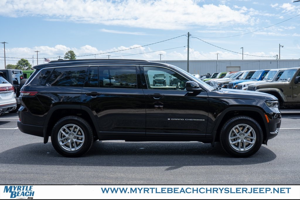 2025 Jeep Grand Cherokee Laredo X photo 4