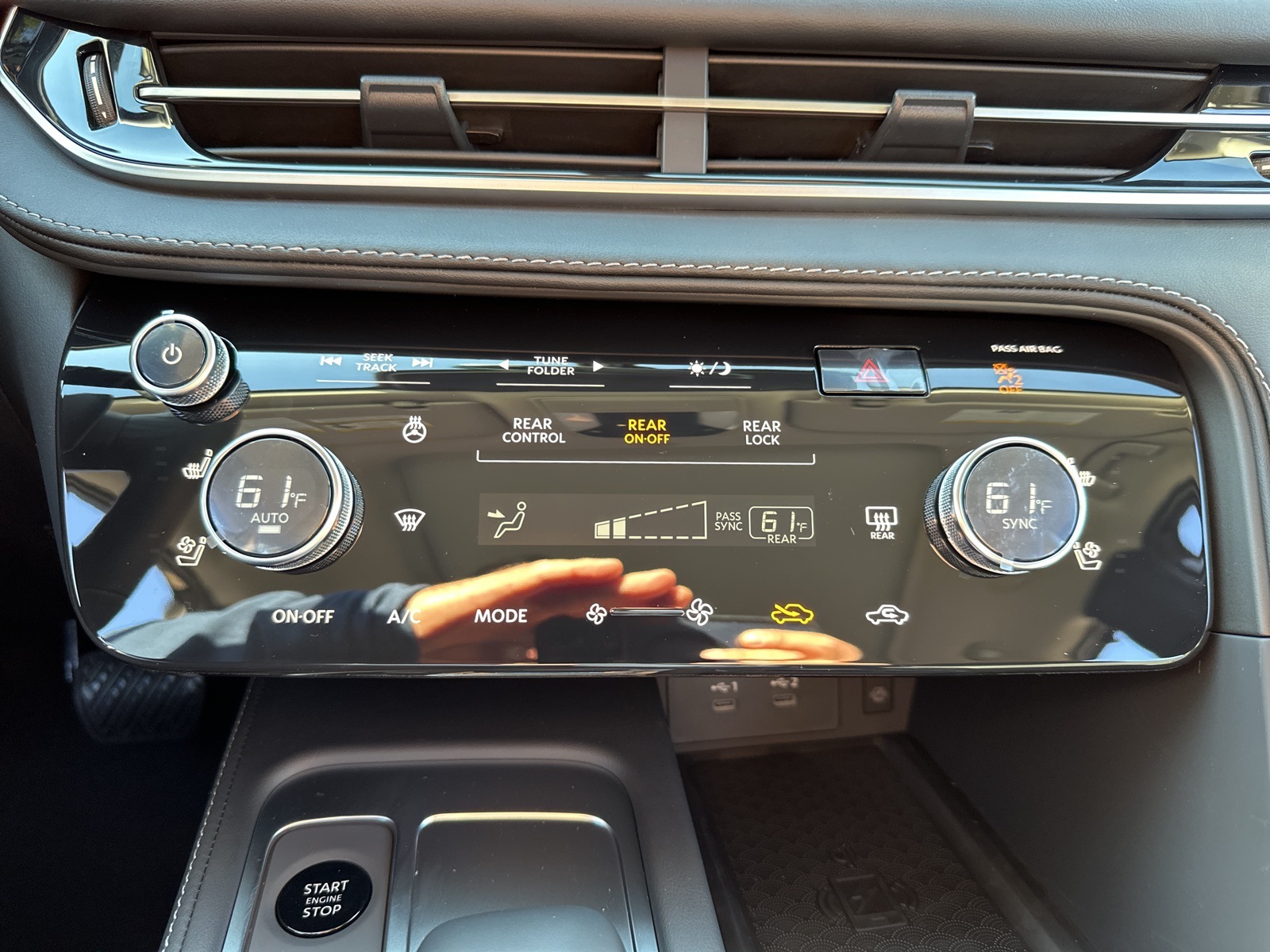 2026 Infiniti QX60 Luxe AWD photo 14