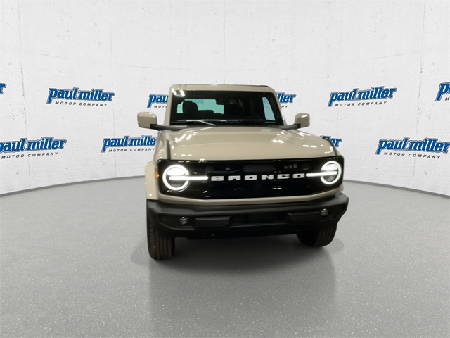 2025 Ford Bronco Outer Banks photo 3