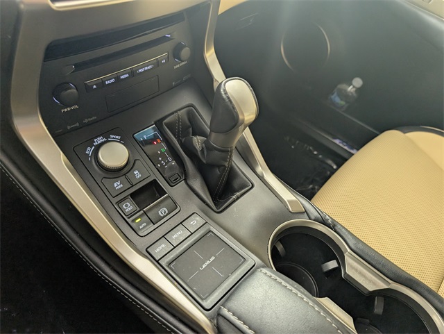2015 Lexus NX 300h Luxury photo 28